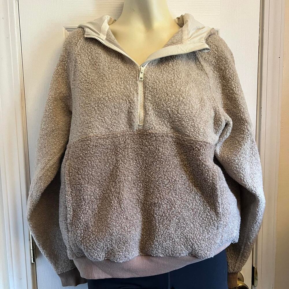 Outdoor voices cream sherpa quarter
